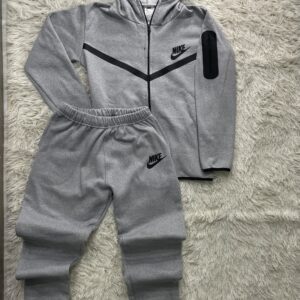 Conjunto Nike tech gris!